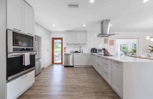 Olympia Heights Casa | Awesome 4 Bedroom House W/Pool @Westchester Miami