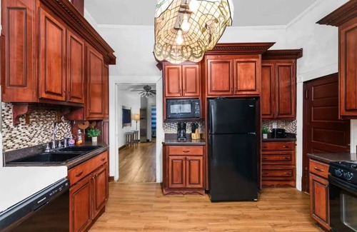 Birmingham Casa | Private Pool & Huge Covered Patio! Renovated Home!