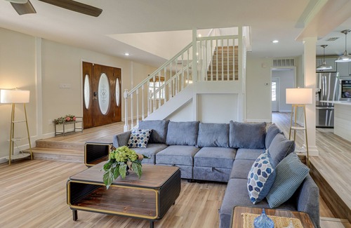 Wildwood Casa | Private Pool & Lake Views: Family Home in Oxford