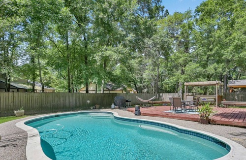 Grogan's Mill Casa | Private Pool, Large Backyard, Prime Location, EV Charging Outlet