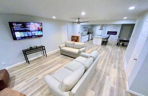 Garland Casa | Private Pool, Modern Vacation Getaway:Within 25 min of Dallas/surrounding cities