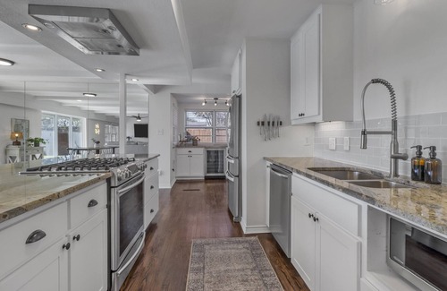 Fort Worth Casa | Private Pool Oasis with Gorgeous Views Minutes from TCU & Dickies Arena