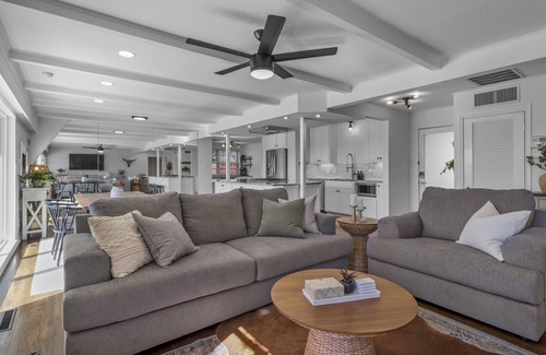 Fort Worth Casa | Private Pool Oasis with Gorgeous Views Minutes from TCU & Dickies Arena