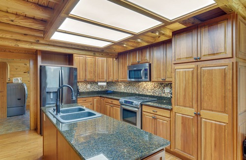 Hayesville Casa | Private Pool: Spacious Hayesville Vacation Home!