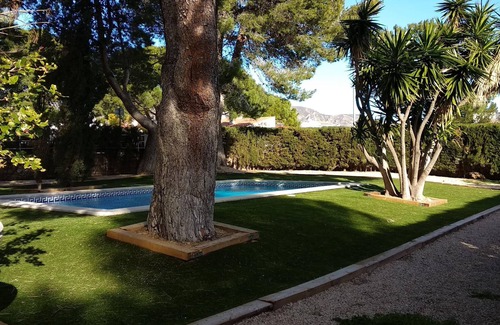 Calafat Casa | Gran chalet con piscina privada cerca de la playa, jardín y terraza