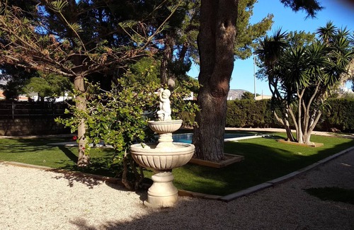 Calafat Casa | Gran chalet con piscina privada cerca de la playa, jardín y terraza