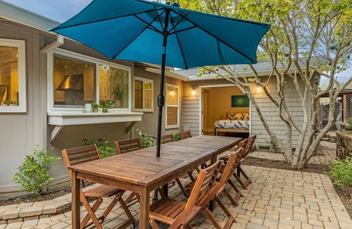 Aptos Casa | Private Pool Villa for family getaways