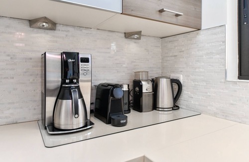 Gold Coast Condominio | Villa de lujo en Gold Coast (patio grande con SU PROPIA PISCINA)