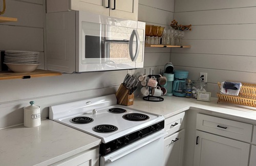 Riverside Casa | Private Property, Sleeps 8, North of St. Joseph