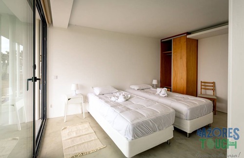 Angra do Heroismo Cabina | Habitación privada ∙ 1 habitación ∙ 3 personas