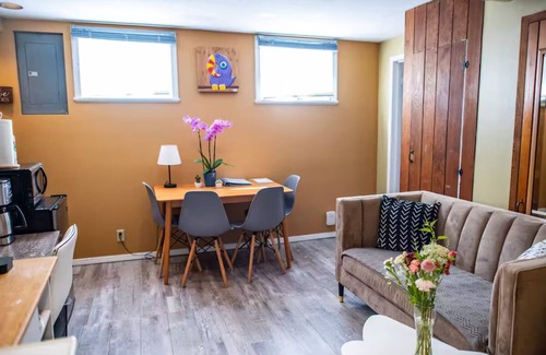 Queen Anne Apartamento | Private, Quiet 2BD 1BA Queen Anne Guest Suite!