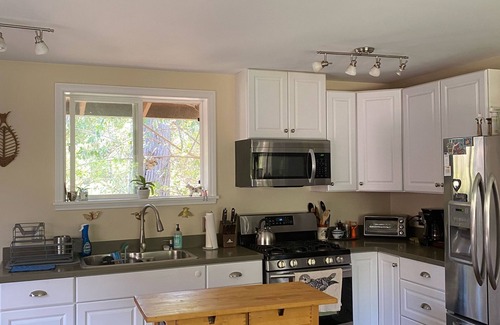 Montecito Casa | Private quiet cottage best for 2-3, no worries pet friendly