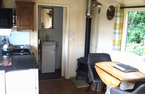 Hadlow Down Casa | Private, quiet en-suite hut, glorious views to South Downs, wild swimming.