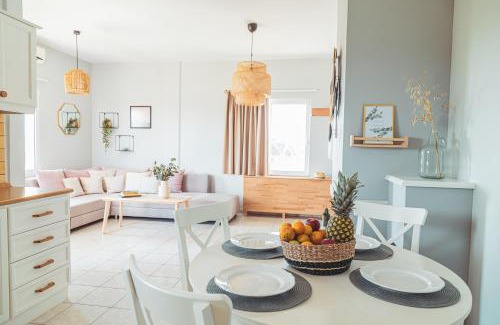 Akrotiri Villa | Private, Quiet, Isolated Villa in Chania/HomeAlone