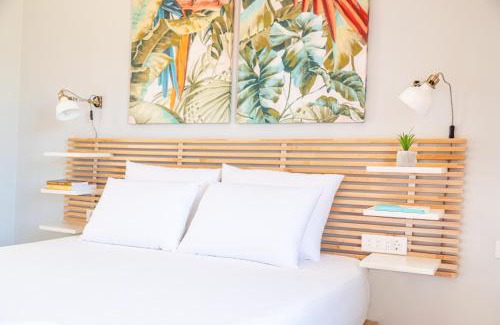 Akrotiri Villa | Private, Quiet, Isolated Villa in Chania/HomeAlone
