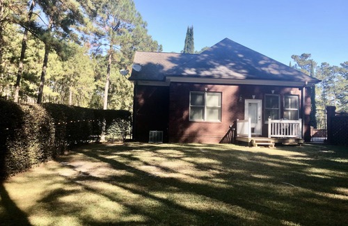 Thomasville Cabaña | Private Quiet Neighborhood