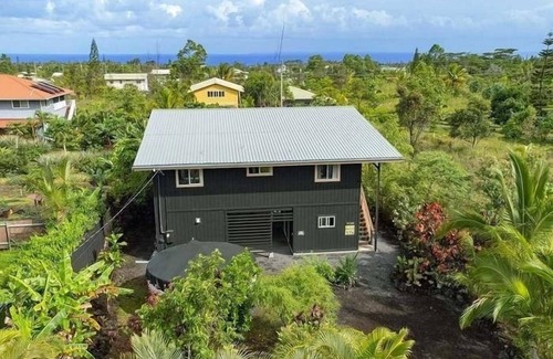 Kehena Casa | Private, quiet, ocean view home. 5 minutes from the beach!