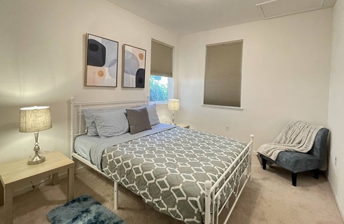 Lathrop Casa | Private Resort Living Home