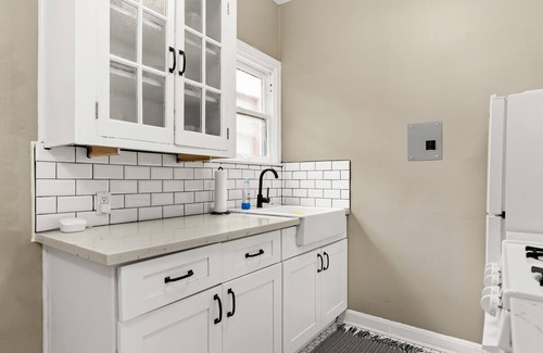 Midtown Apartamento | Apartamento privado restaurado en la esquina