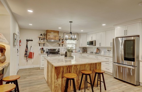 Hunt Casa | Private Riverfront, HOT TUB, Game room & 4 Patios overlooking the Guadalupe!
