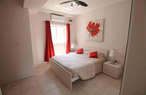Is-Swatar Casa | Private room 1 - Msida comfort