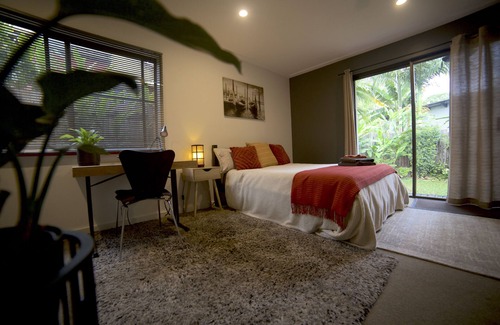 Bangalow Casa | Private room and ensuite