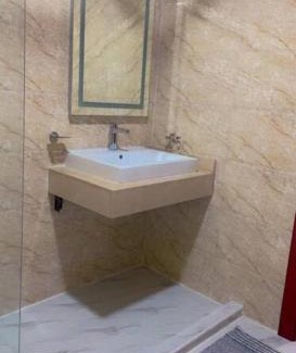 Al Barsha Apartamento | Private room available in Arjan.