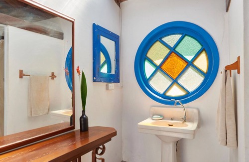 Colon Cama Y Desayuno | HABITACIÓN PRIVADA - Caribbean Beachfront Getaway