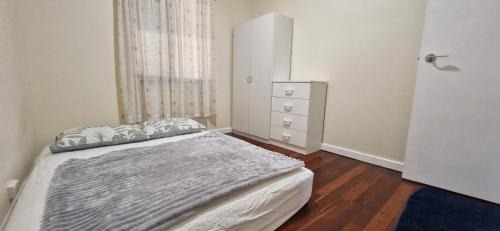 Nulsen Casa | Private room for couple in Esperance