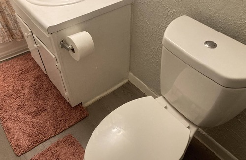 College Park Casa | Private Room for Rent in 2 bedroom townhouse