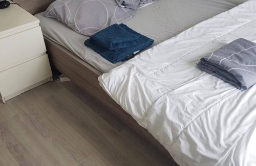 Le Mans Metropole Cama Y Desayuno | Private room