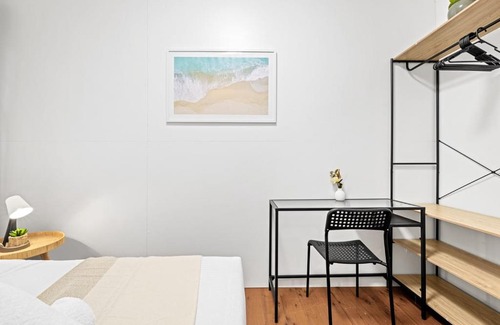 Gordon Casa | Private Room in Gordon near Train & Bus