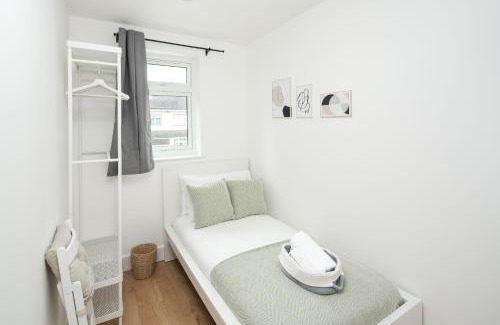 Ashburton Casa | Private room in Modern and Stylish House