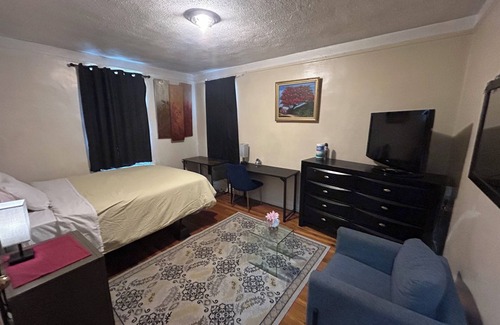 Concourse Apartamento | Private room in rental unit in Bronx , New York
