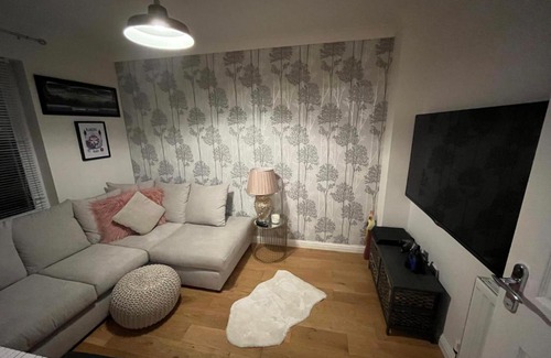 Aberdeen Casa | Private room in residential house