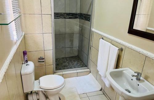 Rustenburg Apartamento | Private room in Rustenburg