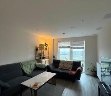 South Hornchurch Apartamento | Private Room in Shared 3-Bedroom Apartment