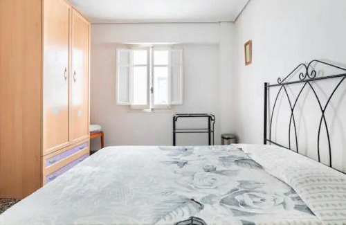 Malilla Casa | private room in shared apartment Valencia WorkStay