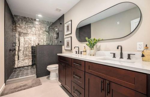 Bradenton Casa | Private Room, Kitchen & Bath 1