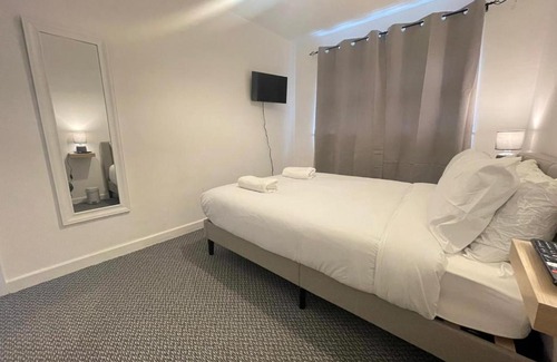 Barking Casa | Private room near Barking Station