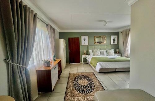 Polokwane Apartamento | Private room Skyfall Country Estate
