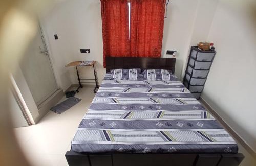 Ahmedabad Casa | Private room with attached washroom - Comfortable and Relaxing Stay