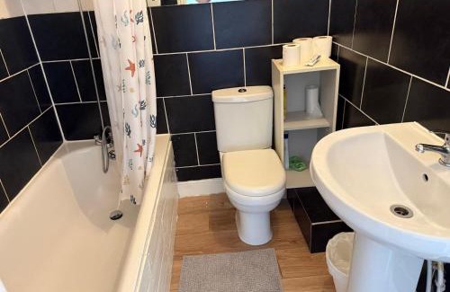 Avonmouth Casa | Private Room with Ensuite 7