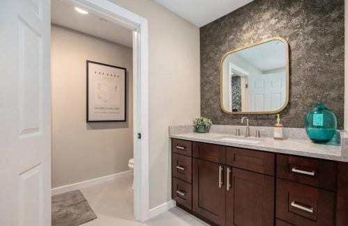 Bradenton Casa | Private room with Kitchen & Bath 4