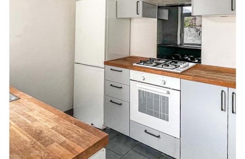 Liverpool Casa | Private room with Netflix