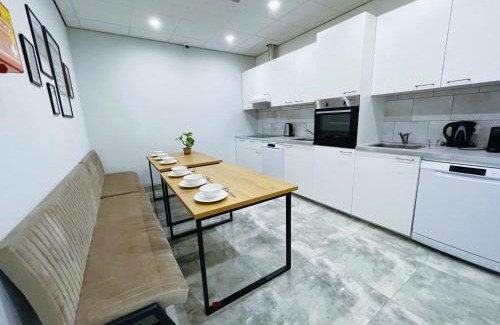 Raamsdonksveer Casa | Private Room With Cozy Bed, Bathroom & Wifi