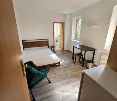 Ortsamt 5 Casa | Private room with private bathroom