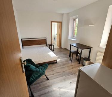 Ortsamt 5 Casa | Private room with private bathroom