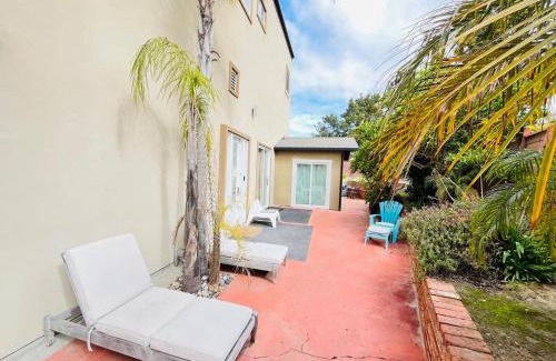 La Jolla Farms Casa | Private Room3 Own Entry Shared Bath One Guest Walk to UCSD