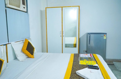 Hauz Khas Village Cama Y Desayuno | PRIVATE ROOMS IN HAUZ KHAZ